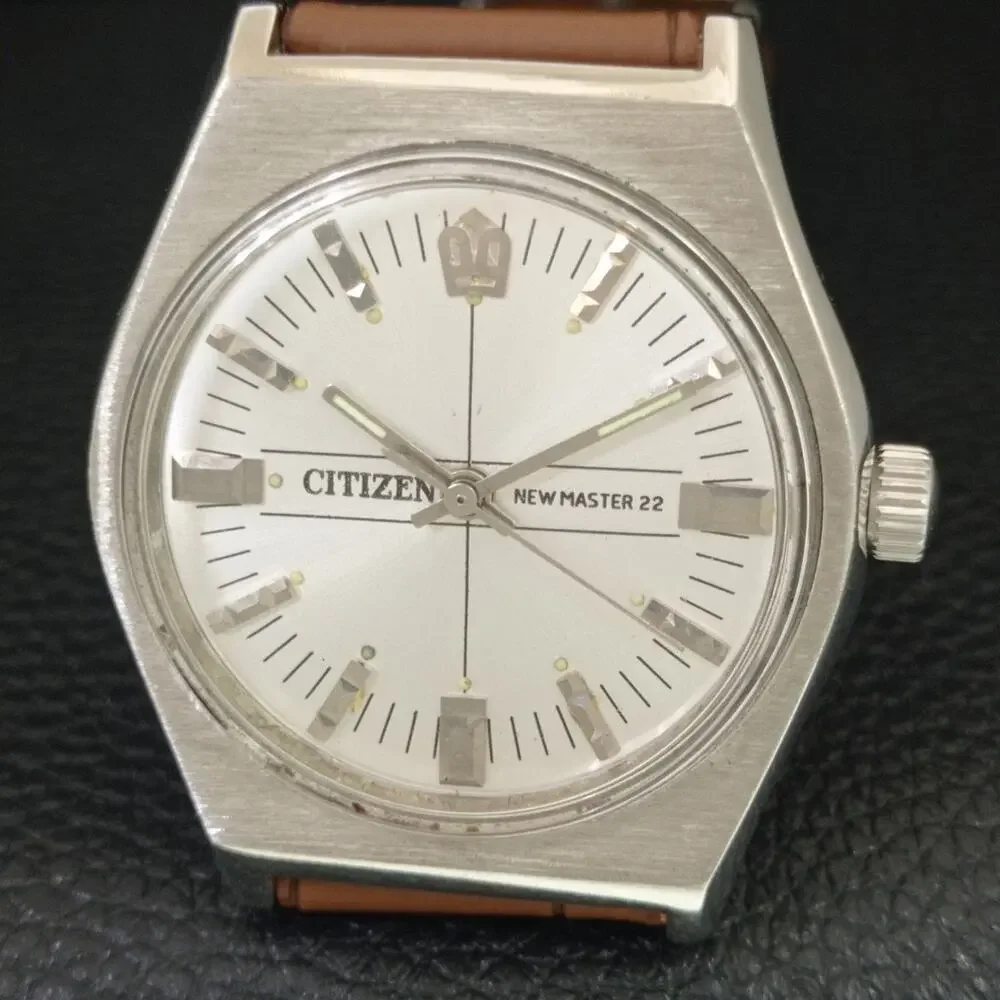Vintage 1988 Citizen Manual Wound Mens Silver Watch & Silver Accents